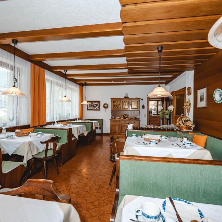 Pension Hauserhof - Deluxe Doppelzimmer mit Balkon - 14