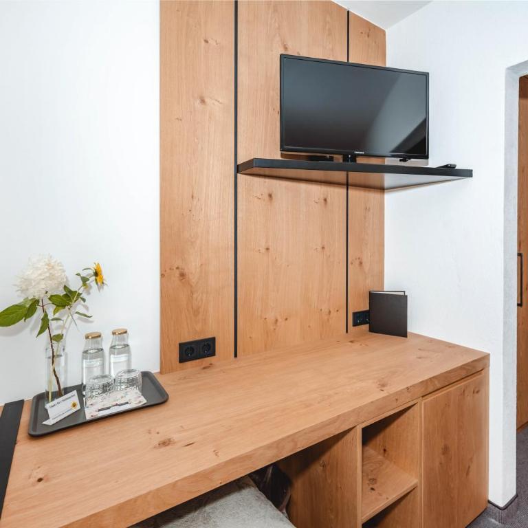 Pension Hauserhof - Deluxe Doppelzimmer mit Balkon - 3
