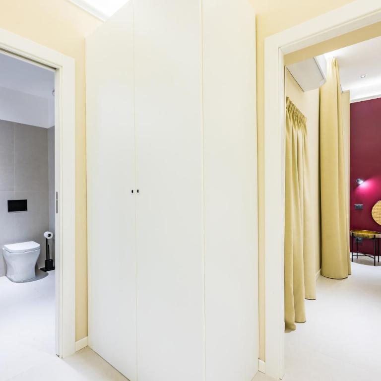 Modern Spacious Apartment in the Heart of Naples - Apartment - 38