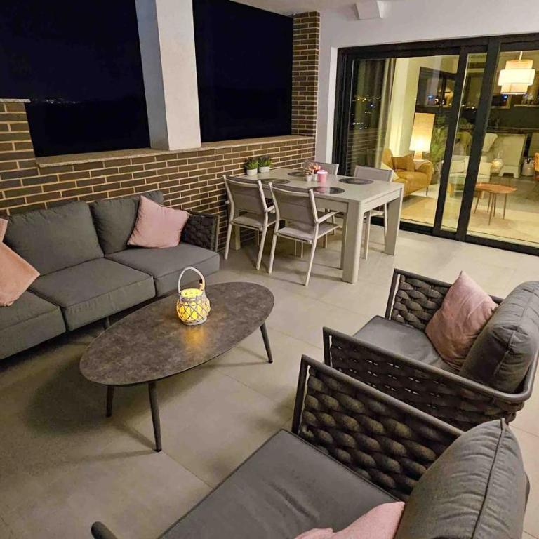 Luxury apartment - Sea, Mountain, Golf - La Duquesa Manilva - Apartamento - 24