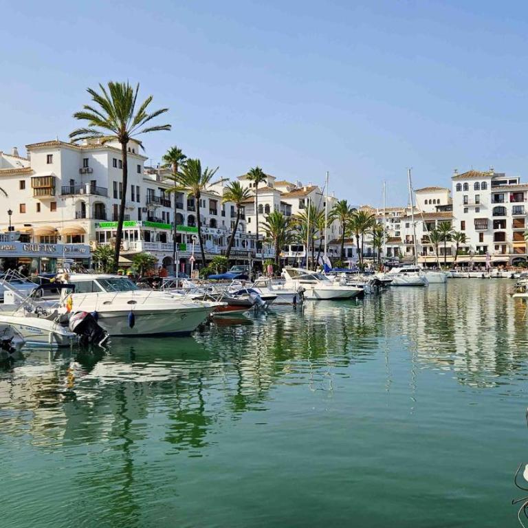 Luxury apartment - Sea, Mountain, Golf - La Duquesa Manilva - Apartamento - 26