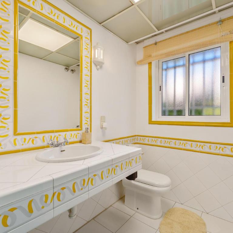 Casa el Sur Beachside in Marbella - Villa - 47