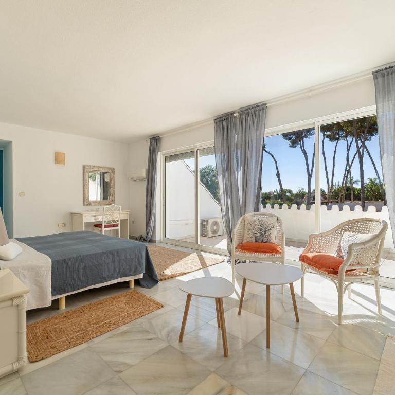 Casa el Sur Beachside in Marbella - Villa - 33