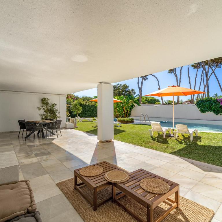 Casa el Sur Beachside in Marbella - Villa - 29