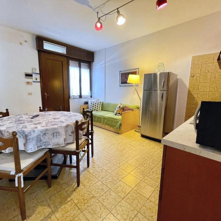 Spacious duplex near the beach - Appartamento - 8