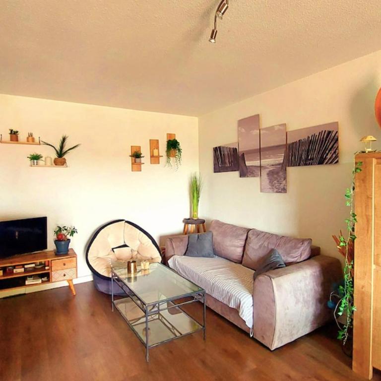 Apartment with balcony 5 minutes walk from the sea - Apartamento - 1