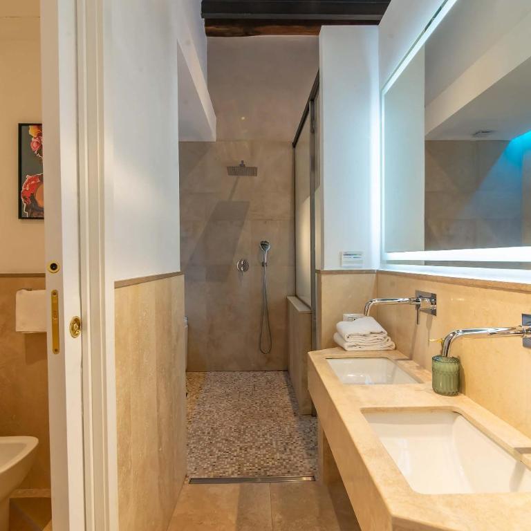 Hotel Accademia - Junior Suite - 17