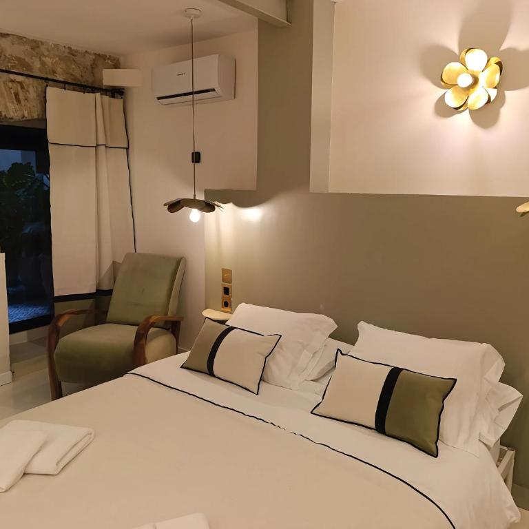 Beautiful Duplex Private Patio Alicante Center - Two-Bedroom Apartment - 4