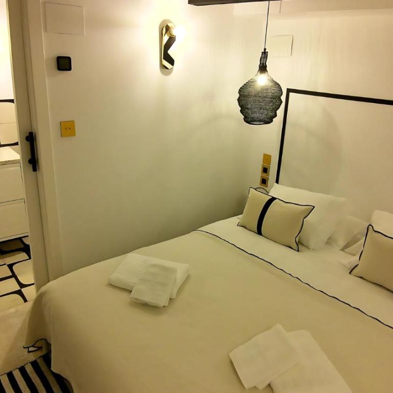 Beautiful Duplex Private Patio Alicante Center - Two-Bedroom Apartment - 9