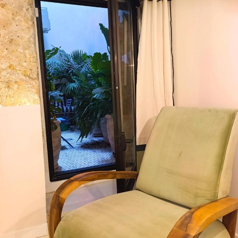 Beautiful Duplex Private Patio Alicante Center - Two-Bedroom Apartment - 23