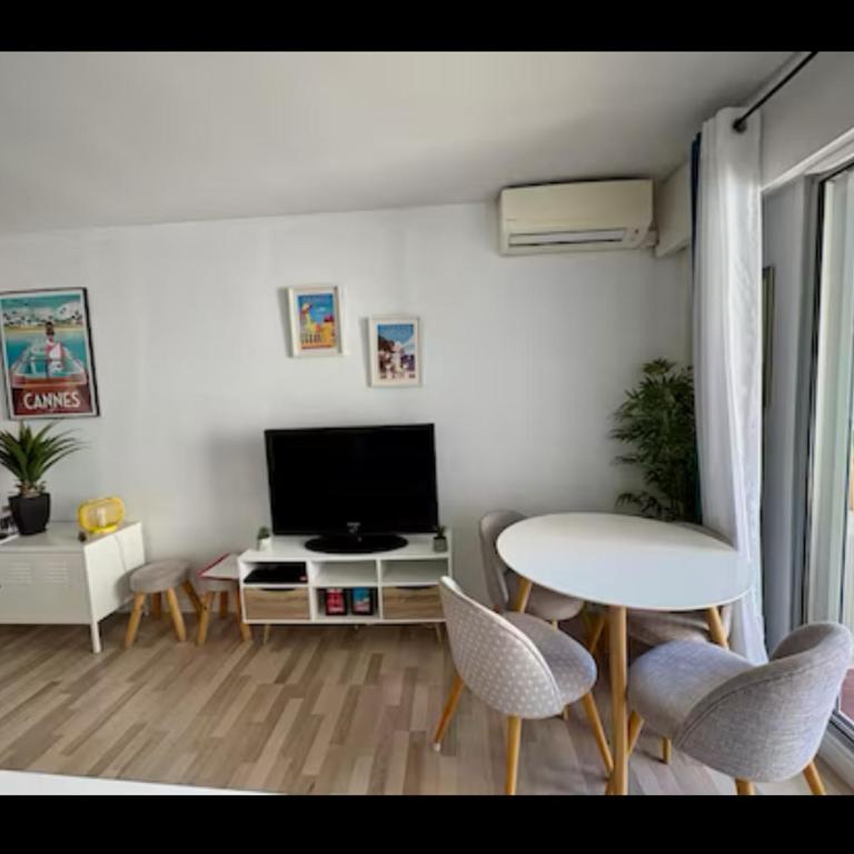 Terrasse Clim Wifi Parking 10 min à pieds de la Croisette - Appartement 1 Chambre - 4