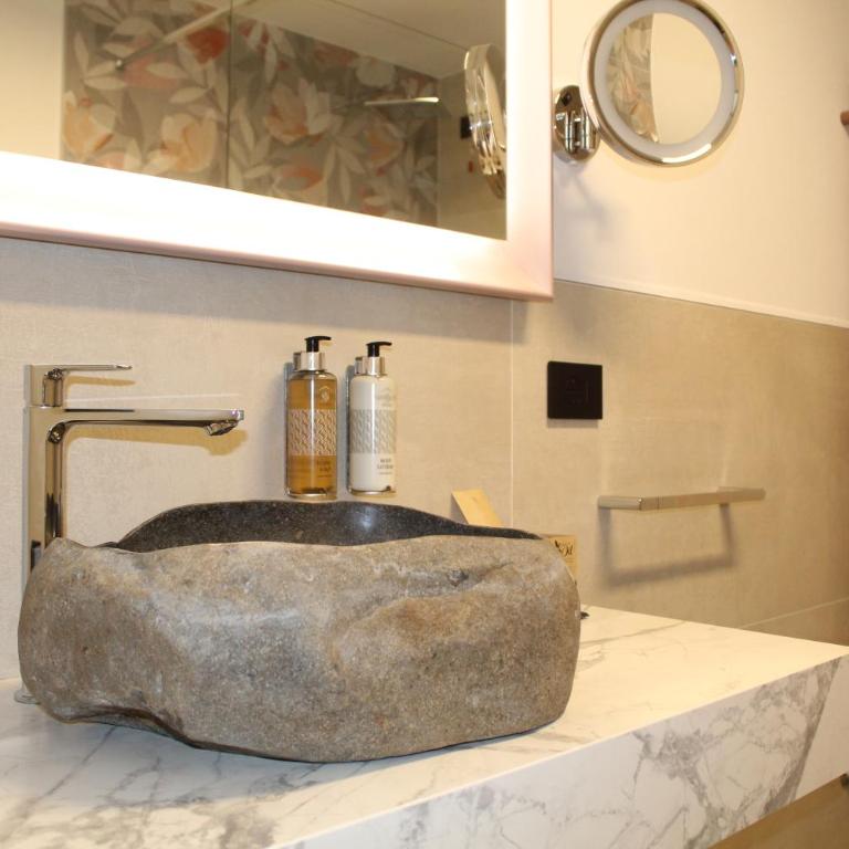 Twinssuites - Adults friendly - Suite mit Whirlpool - 24