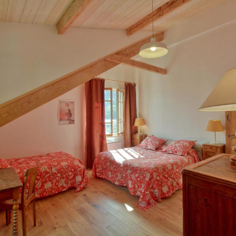 Bel Arrayo - gîte d'accueil de montagne - chambres d'hôtes - Double Room with Mountain View - 4