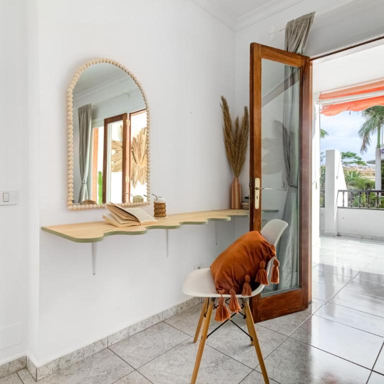 7 min Beach l Pool l Wifi l Sunbeds l Kid Friendly - Apartamento Superior con balcón - 36