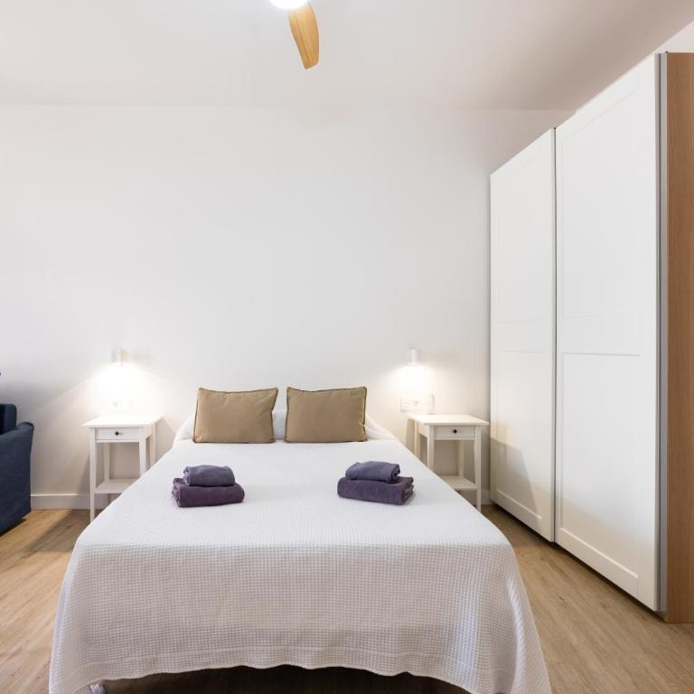 Bristol Sunset Beach - Holiday Apartments - Loft - 1