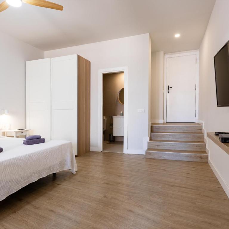 Bristol Sunset Beach - Holiday Apartments - Loft - 7