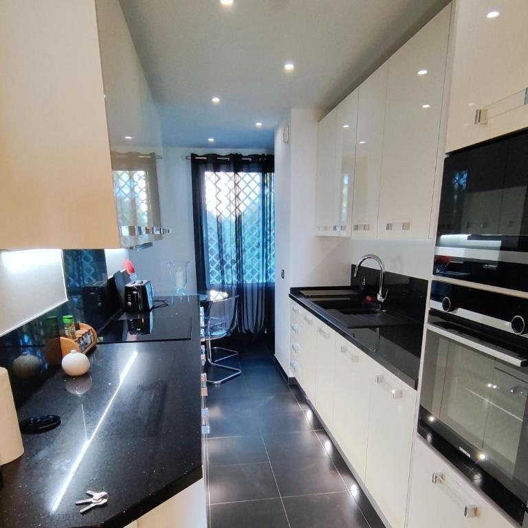 Luxury Frontline Residence - EHHouse - Apartamento de 2 dormitorios - 13