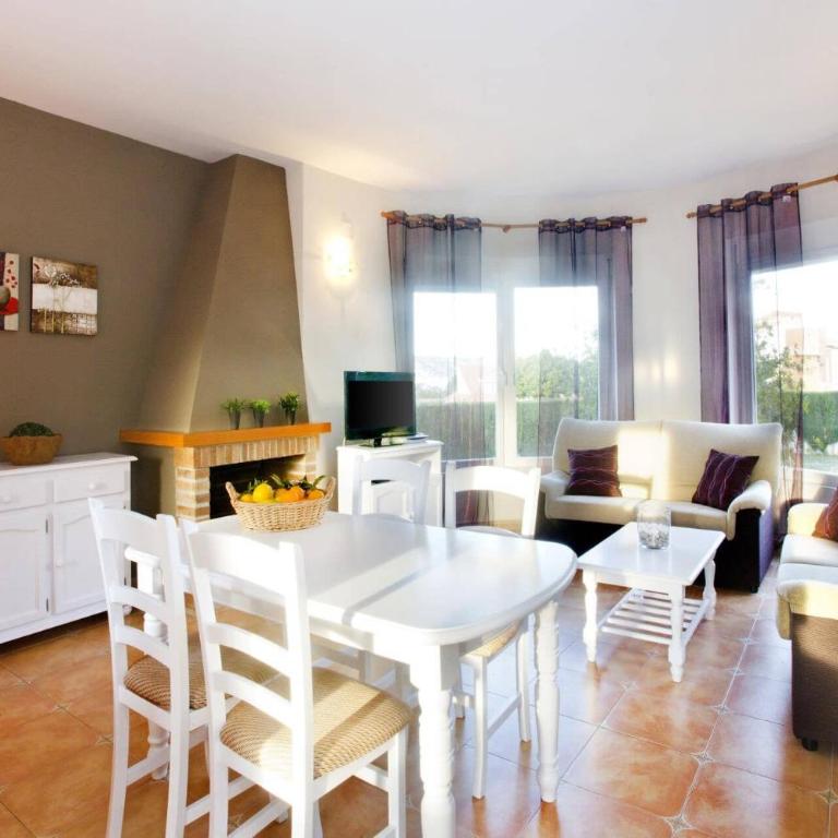 Villa Carbo by Villa Plus - Villa - 7