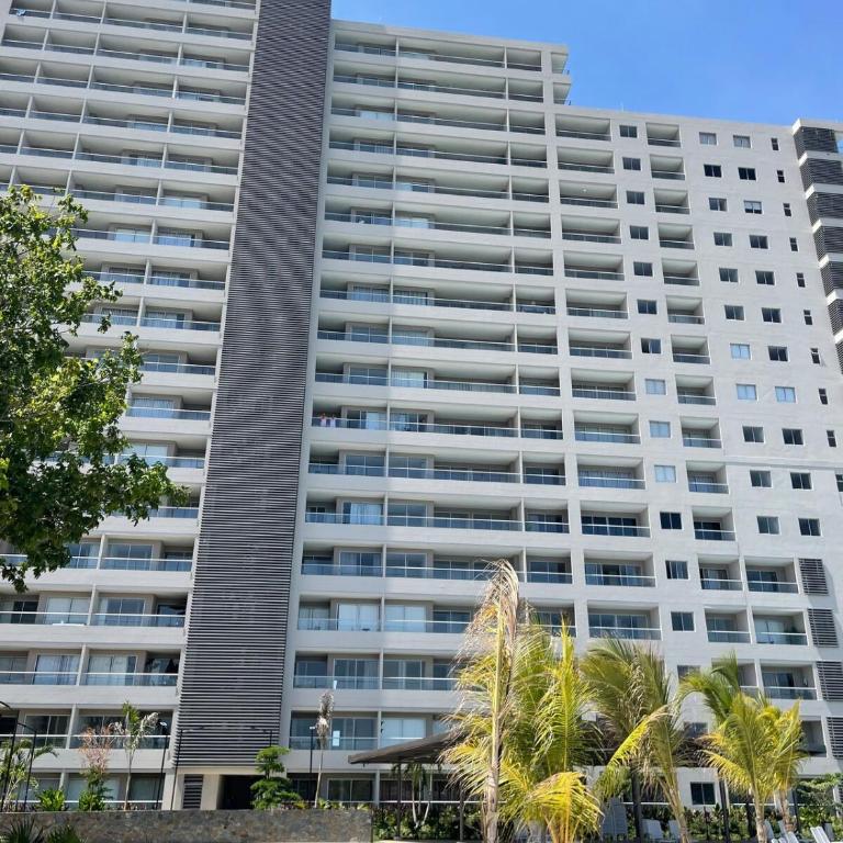 Modern apartment with direct ocean view - Two-Bedroom Apartment - 8