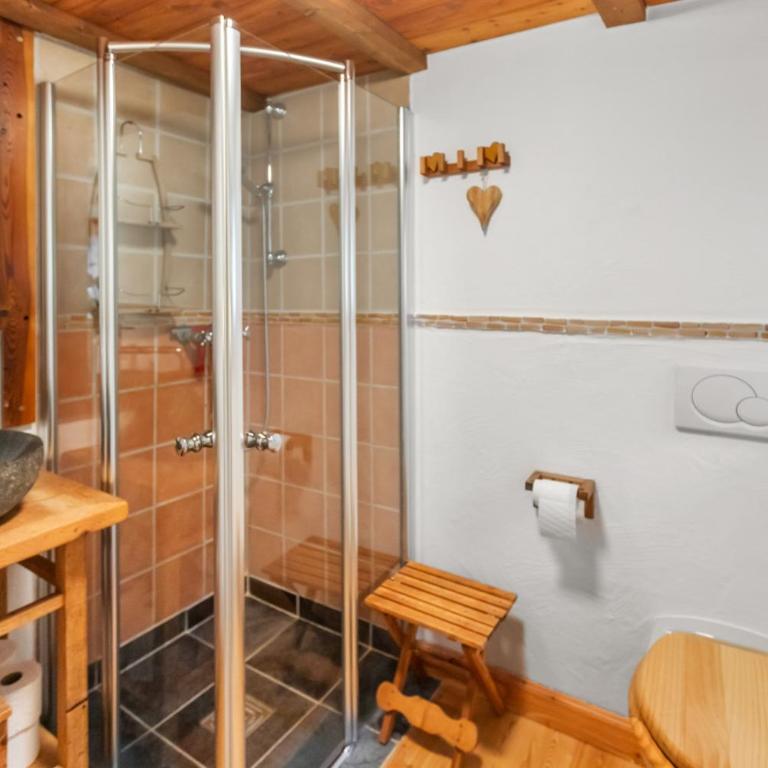 Chalet rénové et chaleureux, Ovronnaz 4 personnes, famille - Chalet - 39