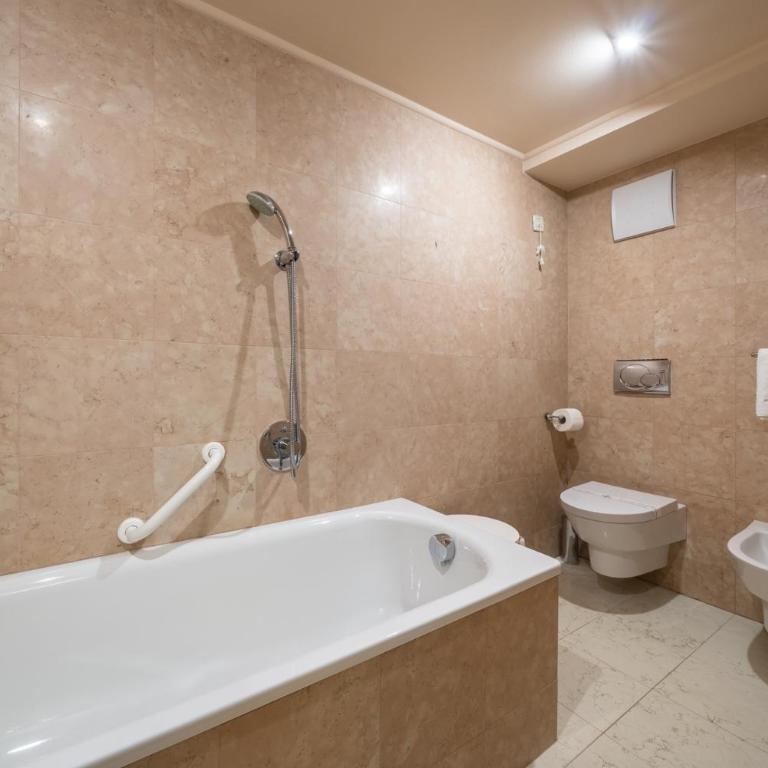 Hotel Lorenzetti - Suite - 11