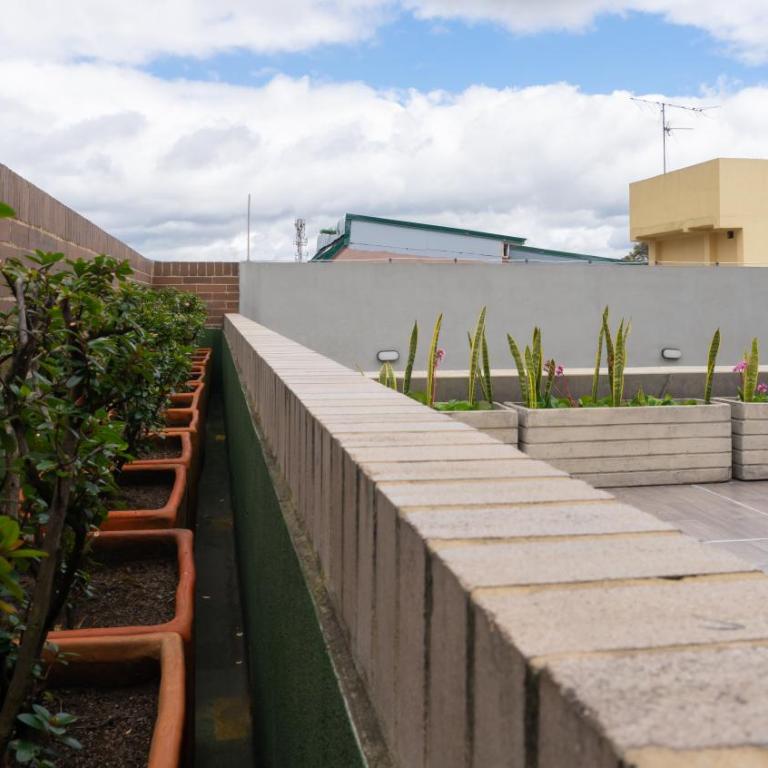 Apartaestudio nuevo tipo loft, ubicación central. - Apartamento de 1 dormitorio - 33