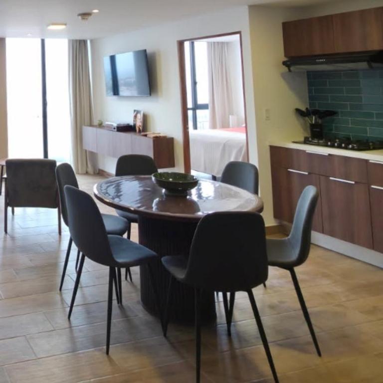 Modern 2BR Ocean View Pool & Kids Area CheckIn 2PM - Two-Bedroom Apartment - 35