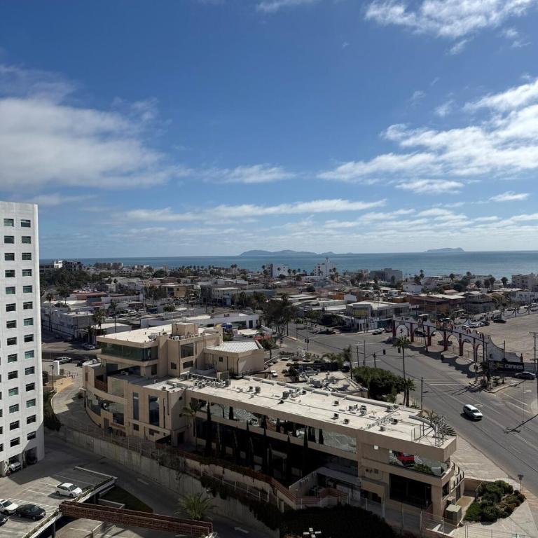 Modern 2BR Ocean View Pool & Kids Area CheckIn 2PM - Two-Bedroom Apartment - 36