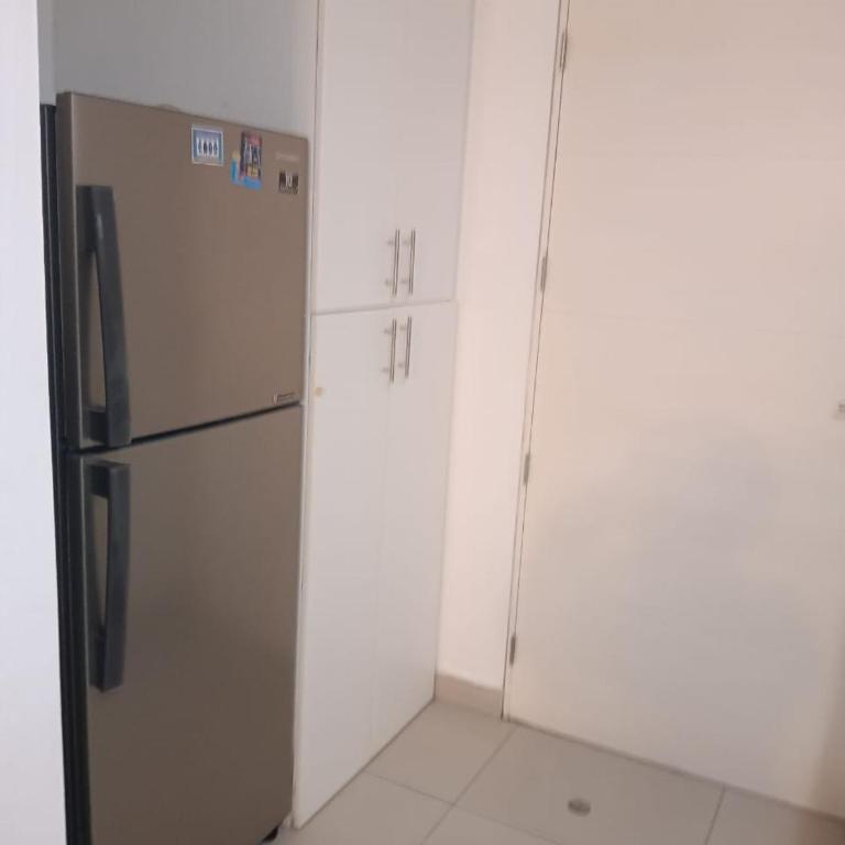 Alquiler en buen estado y buena zona - One-Bedroom Apartment - 2