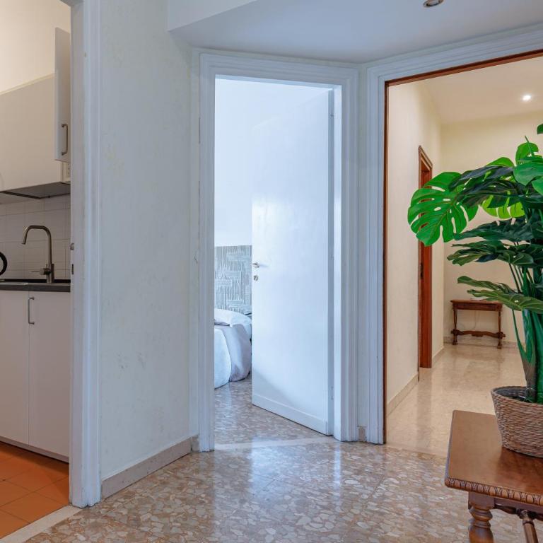 The italian House in Rome a pochi passi dalla metro A - Appartamento con 3 Camere da Letto - 68
