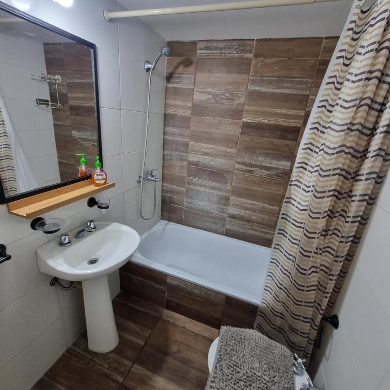 Ideal en Plaza Colón - Two-Bedroom Apartment - 2