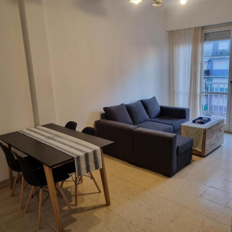 Ideal en Plaza Colón - Two-Bedroom Apartment - 11