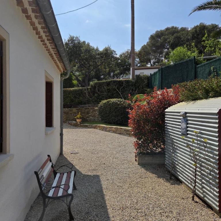 Maison Margot Villa provençale a 300m de la plage - Maison 3 Chambres - 65