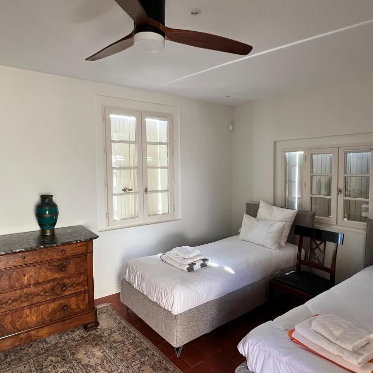 VILLA GALET-Saint Paul de Vence- Côte d'Azur-FRANCE - Chambre Familiale avec Salle de Bains Privative - 3