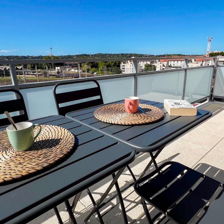 Private Parking - Balcony - Comfort & Light - Apartamento de 2 dormitorios - 34