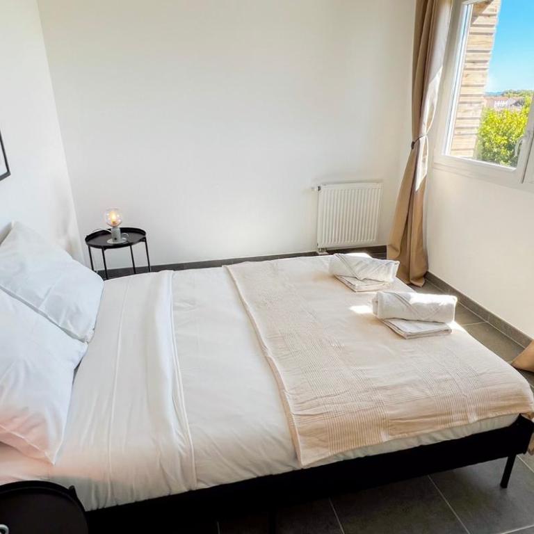 Private Parking - Balcony - Comfort & Light - Apartamento de 2 dormitorios - 18
