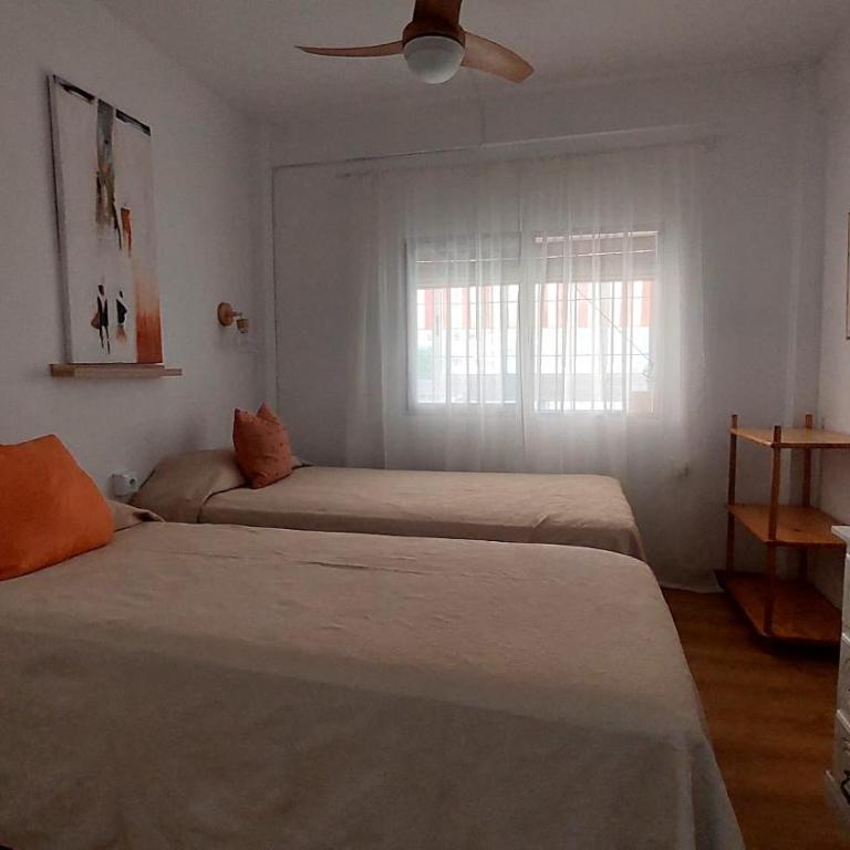 Apartamento familiar primera línea de playa - Apartment with Garden View - 13