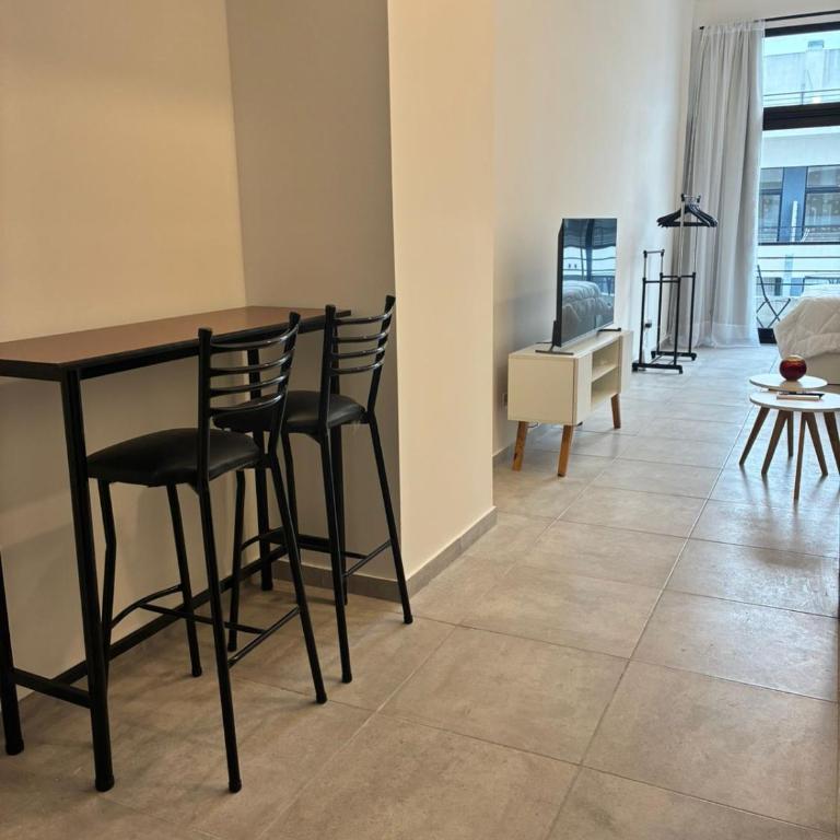 Home, spa and working - One-Bedroom Apartment - 14