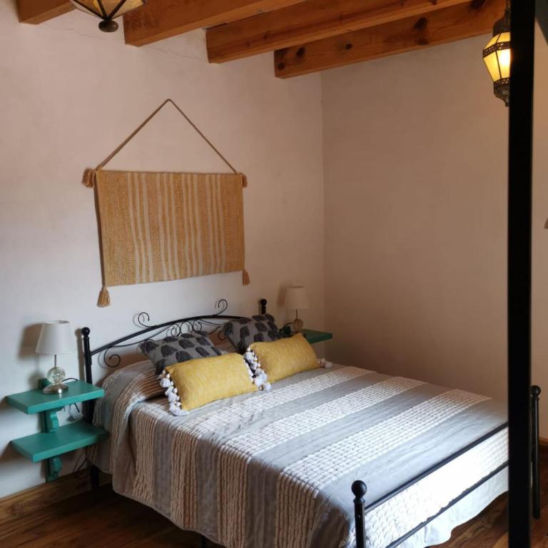 Casa Juan Guanajuato - Studio with Balcony - 13