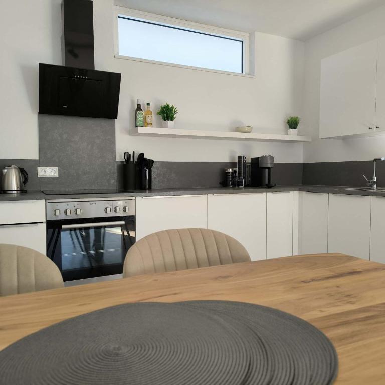 GoldenKey-Suites - Luxury Suite 'Augsburger Dom' - New spacious Apartment in the Heart of Augsburg - At Town Hall Square - Appartamento - 19