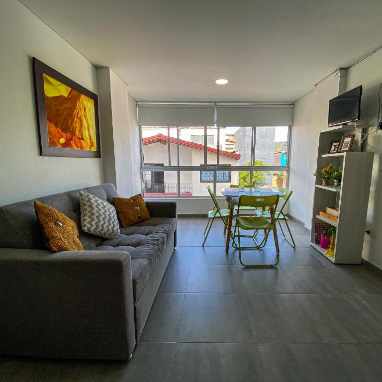 Hermoso Apartamento Frente al Embalse 2 Habs View - Two-Bedroom Apartment - 14