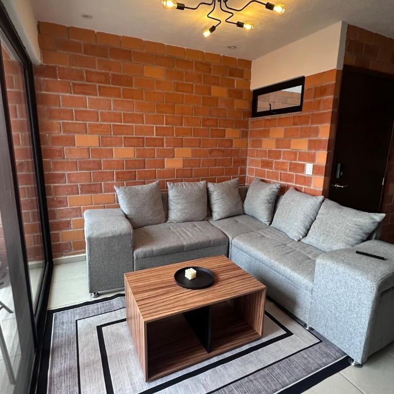 Depa nuevo cerca del Akron, ITESO, Periferico Sur - Two-Bedroom Apartment - 30