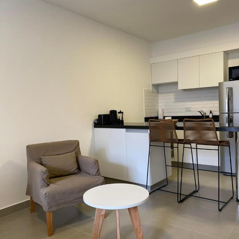 Nuevo y luminoso Monoambiente - Apartamento de 1 dormitorio - 4