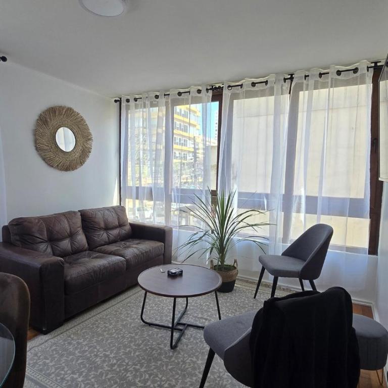Comodo departamento ,Viña del mar cercano al Casino y Playa - Three-Bedroom Apartment - 1