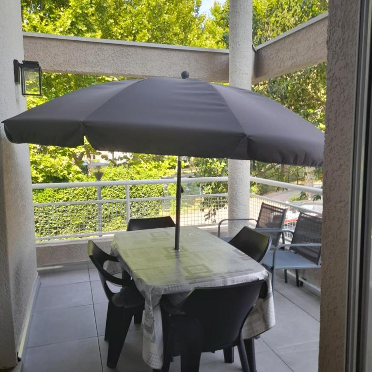 Appart T3 Terrasse - Piscine - 3 étoiles - Apartment mit 2 Schlafzimmern - 3