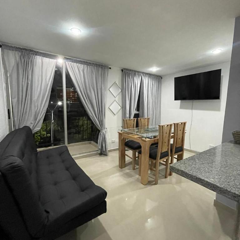 Comodo y acogedor apartamento Calazans - Apartamento de 3 dormitorios - 2