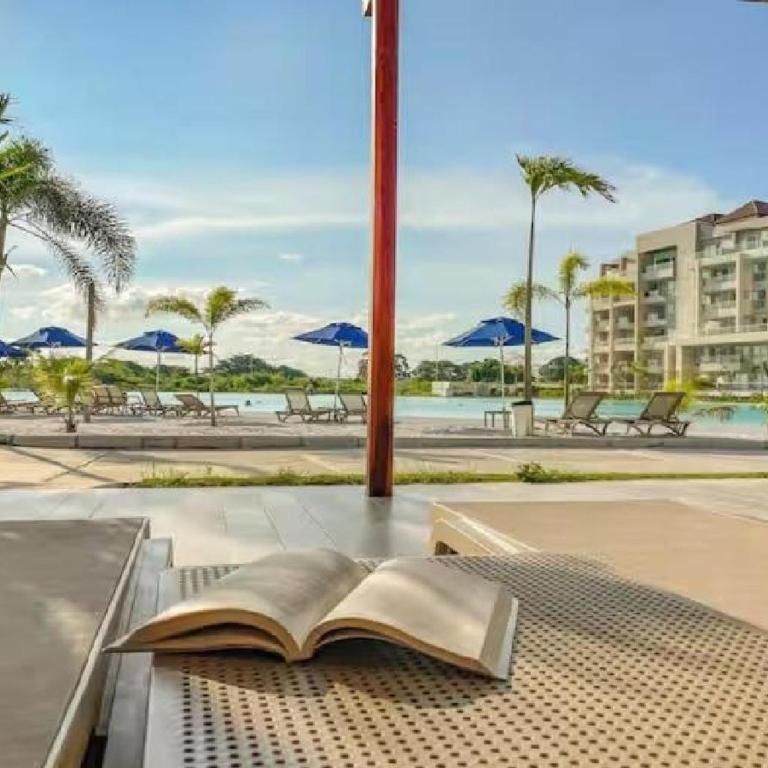 Apartamento 4g Baia Kristal Cartagena - One-Bedroom Apartment with Balcony and Water View - 28