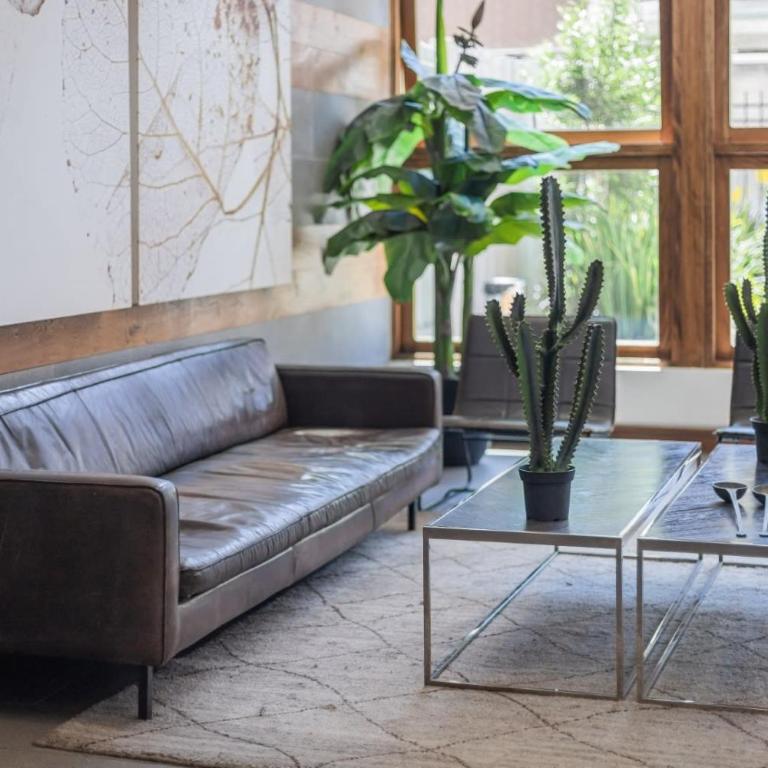 Discover the authentic energy of Barrio Italia - Apartment - 27