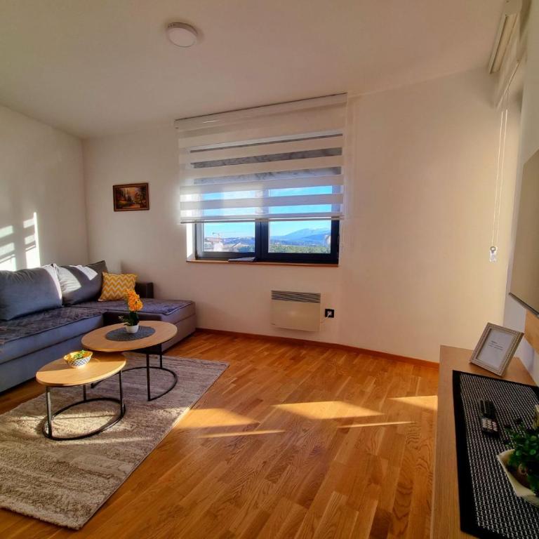 Leonardo 83 - One-Bedroom Apartment - 7