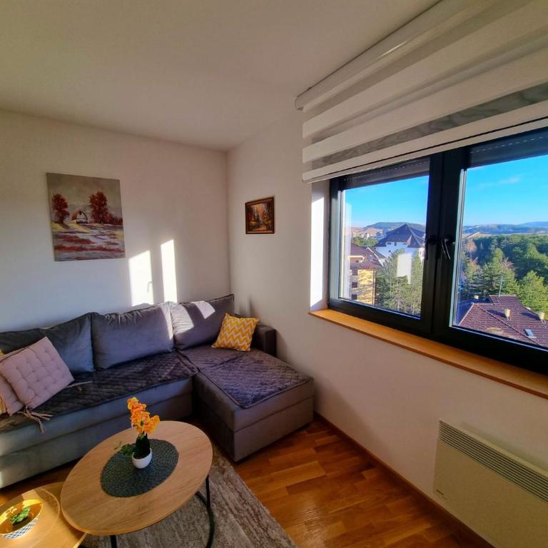 Leonardo 83 - One-Bedroom Apartment - 8